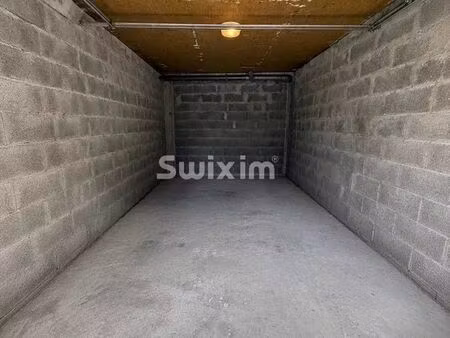 parking/box 1 pièce 15 m²