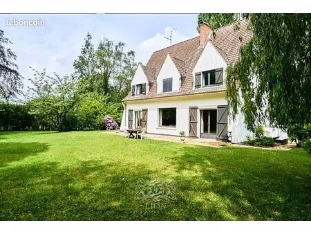 maison 6 pièces 187 m²