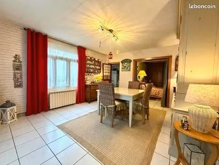 faire vite : maison mitoyenne 110m2  3ch avec extérieur au coeur de calais