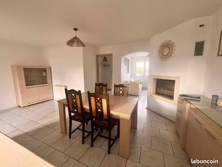 maison 6 pièces 110 m²