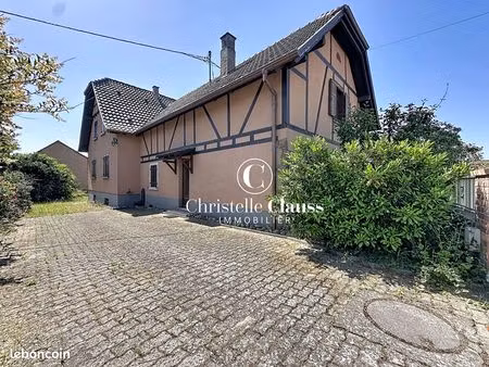 maison 8 pièces 274 m²