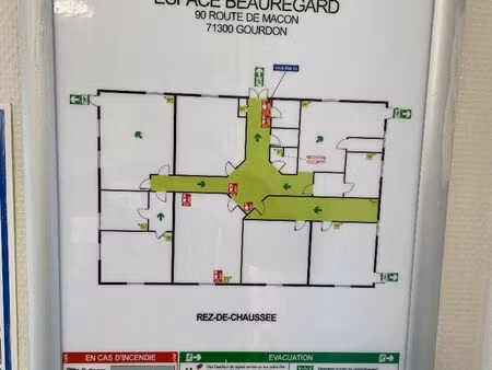 bureaux 40 m² gourdon