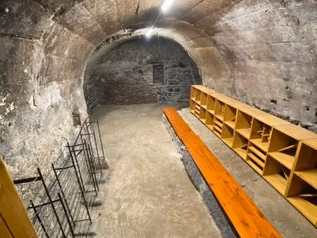 location cave aubière