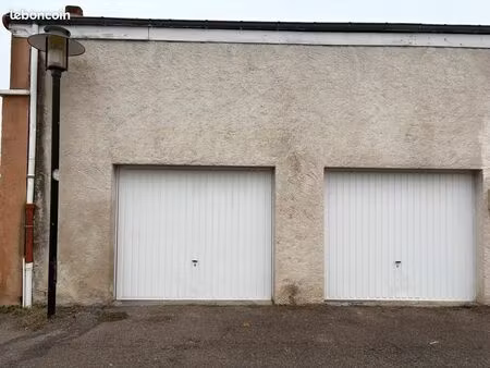 garage / box paray-le-monial