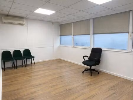 bureau / local commercial à louer