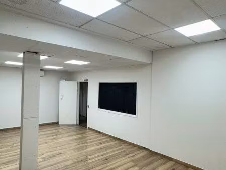 bureau / local commercial à louer