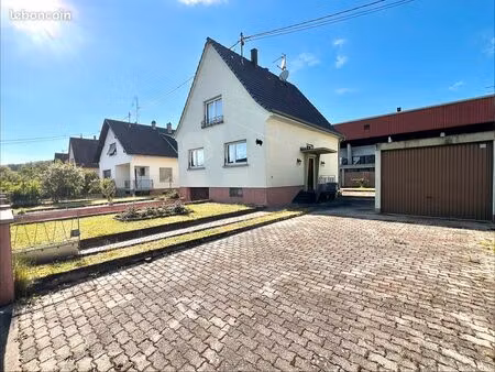 très belle maison années 1950 5p 122m2 à rénover sur 5 21 ares – très beau potentiel – bea