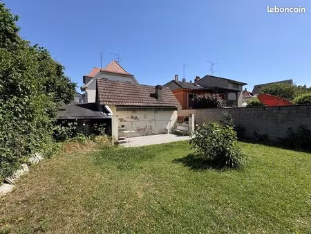maison 6 pièces 119 m²
