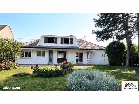 maison 7 pièces 163 m²