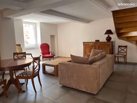 maison de village avec jardin et piscine