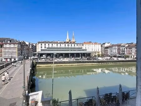 maison 2 pièces 320 m²