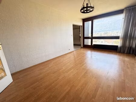 appartement 4 pièces 82 m²