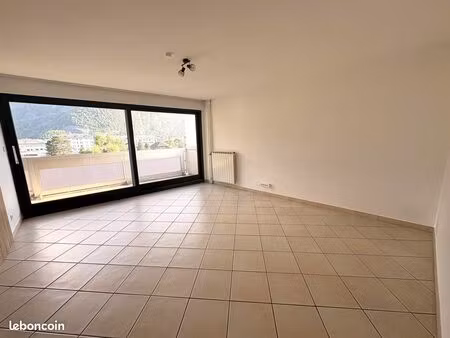 appartement 4 pièces 100 m²