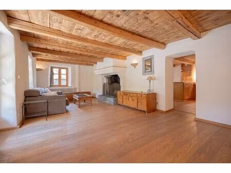 spacieux t4 en rez de jardin d’une petite copropriété méribel les allues  les 3 vallées