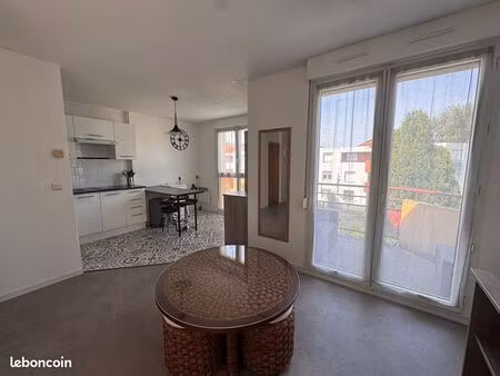 appartement 1 pièce 30 m²