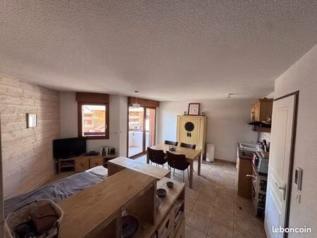 appartement le praz de lys