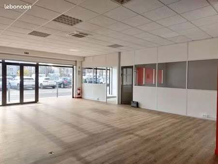 local commercial 123 m² le péage-de-roussillon