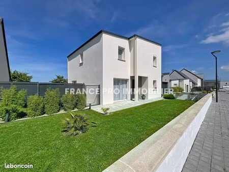 pavillon 7 pièces 132 m²