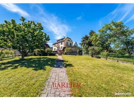 maison 6 pièces 215 m²