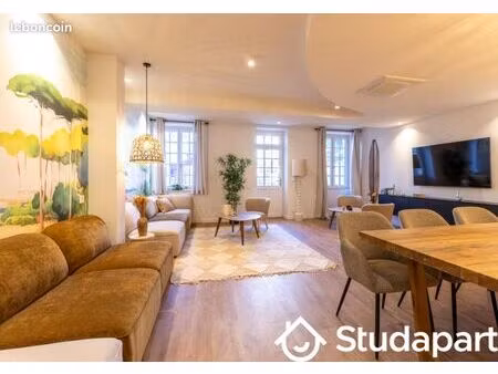 chambre 1 pièce 12 m²