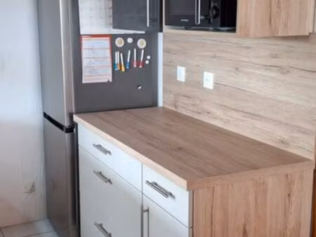 location f3 - 72m² + terrasse + parking