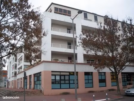 t2 chalon sur saone  proche gare sncf  face conservatoire