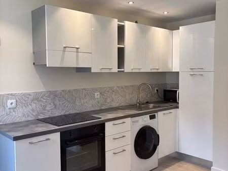 loue studio meublé la roche sur foron centre ville