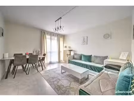 appartement 65 m²