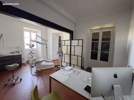 bureaux 64 m² ciboure