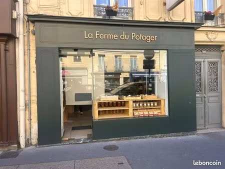 boutique 44 m² versailles