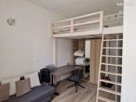 studio meublé  entièrement rénové  proche chu et uga