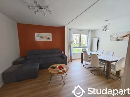 chambre 1 pièce 11 m²