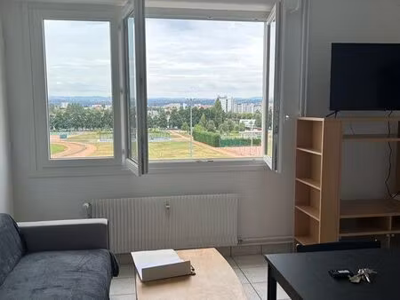 studio meublé