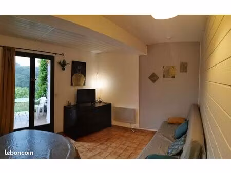 location t2 etudiant uniquement