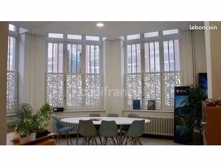 bureau 115 m²