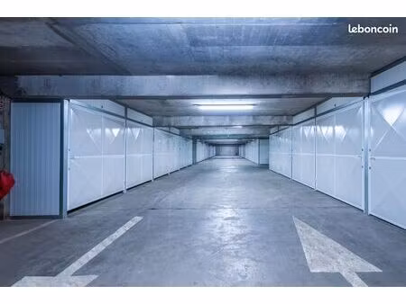 plus que 5 box à louer – parking / stockage sécurisé – 16 caméras – champs-sur-marne rer a
