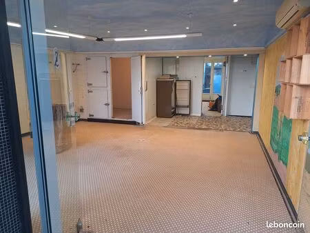 local commercial