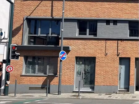 local 45 m2