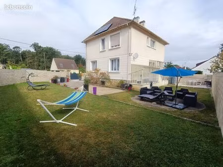 maison 8 pièces 180 m²