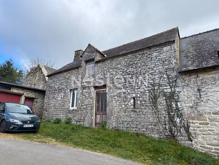 à vendre - charmante maison en pierre à rénover entièrement