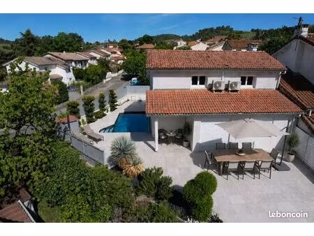 maison 4 pièces 111 m²