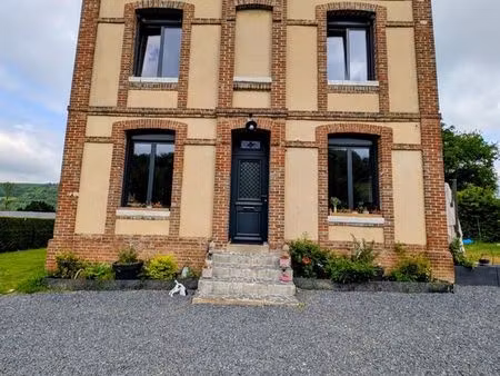 propriété 4 pièces 130 m²