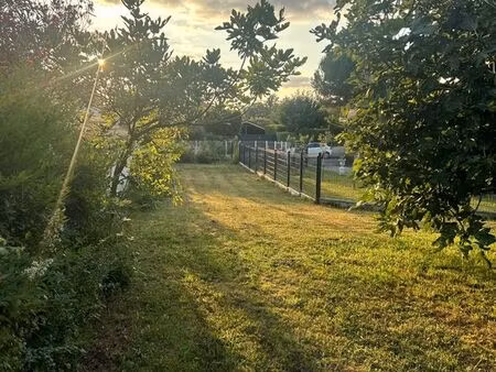 terrain constructible à juillan