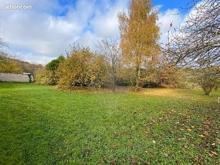 terrain 1 126 m² poligny