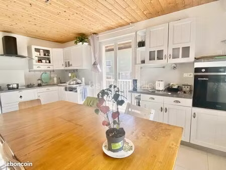 appartement 4 pièces 82 m²