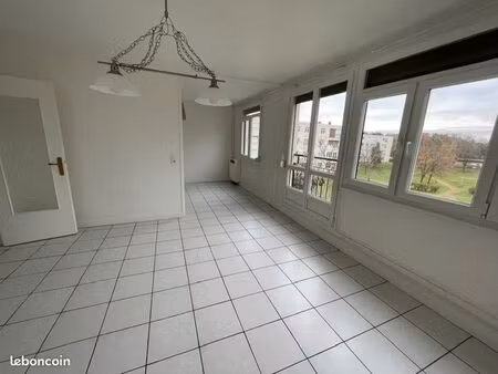 appartement 3 pièces 68 m² saint aubin lès elbeuf