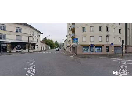 excellente visibilite pour ce local rue du 14 juillet