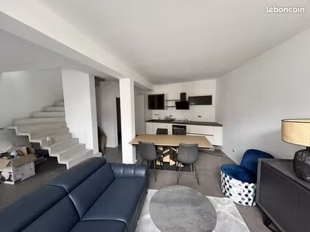 maison 4 pièces 85 m²