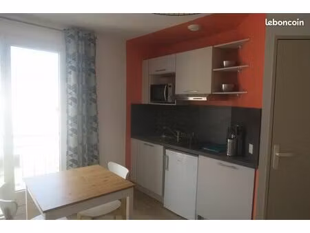 beaumont studio meublé proche chu/cézeaux