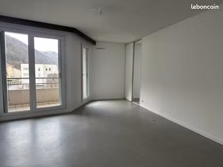 appartement 3 pièces 71 m²